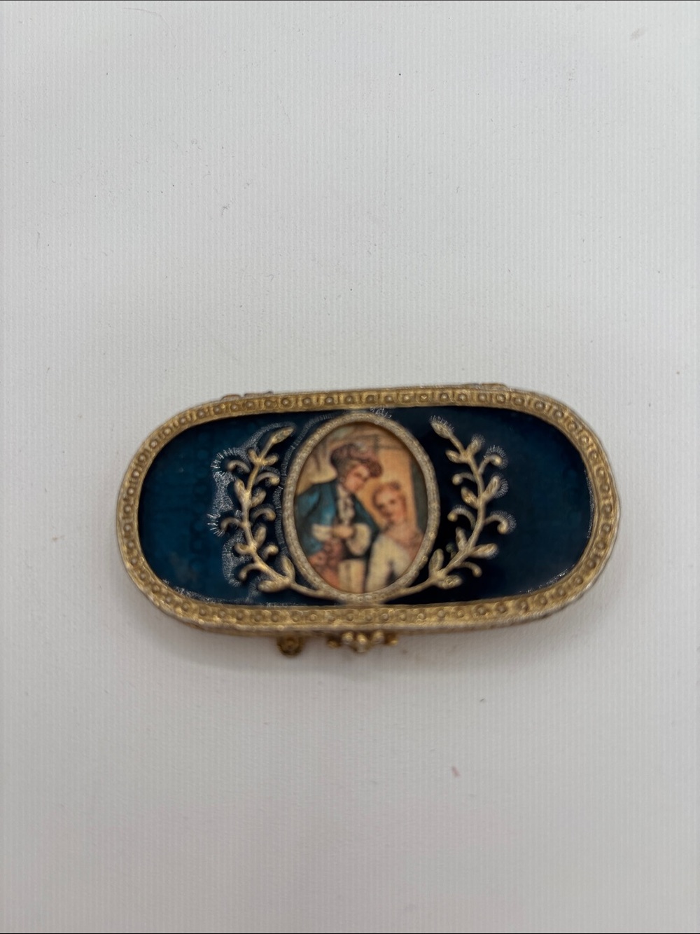 Vintage ESTEE LAUDER Blue Enamel Decorative Perfume Compact/Pill Box - Picture 4 of 9